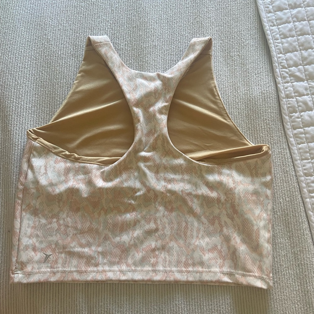 old navy active wear top!